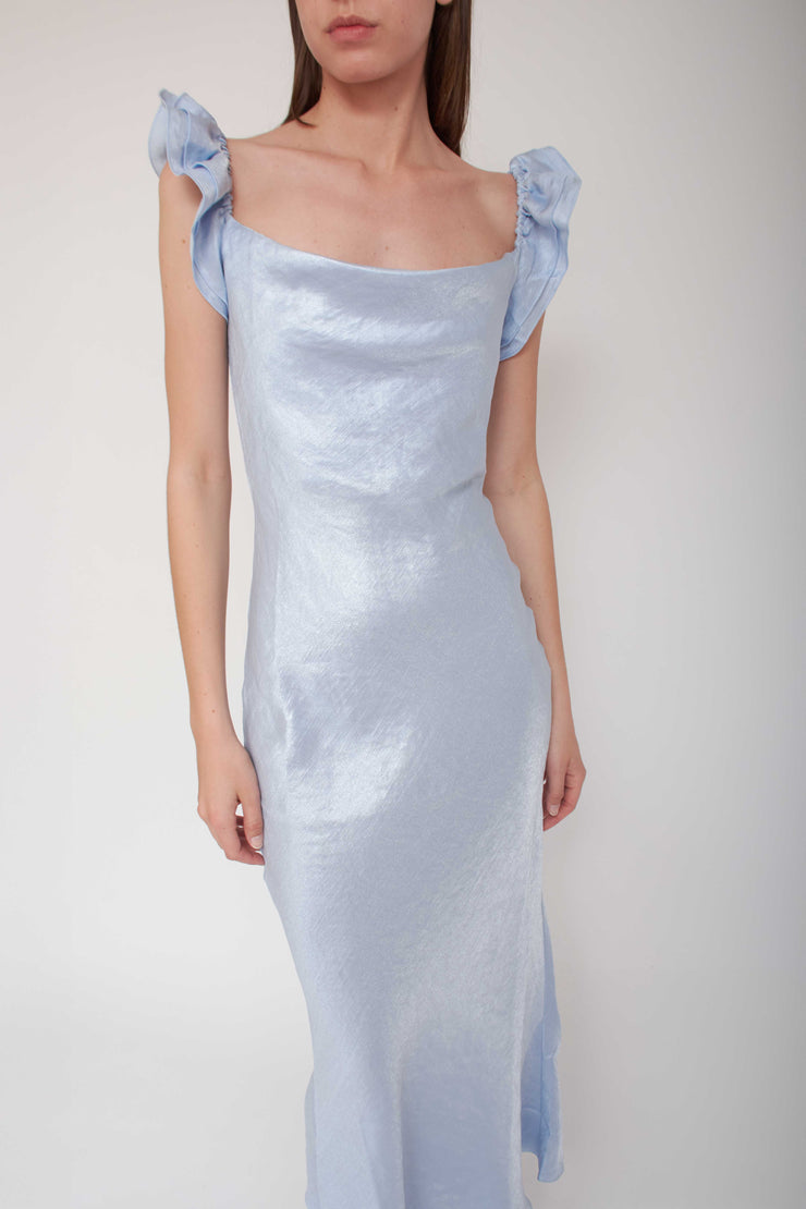 Vanessa Cocchiaro, bleu glacier, invitée de mariage, coupe en biais, froufrous, robe de soirée, événement