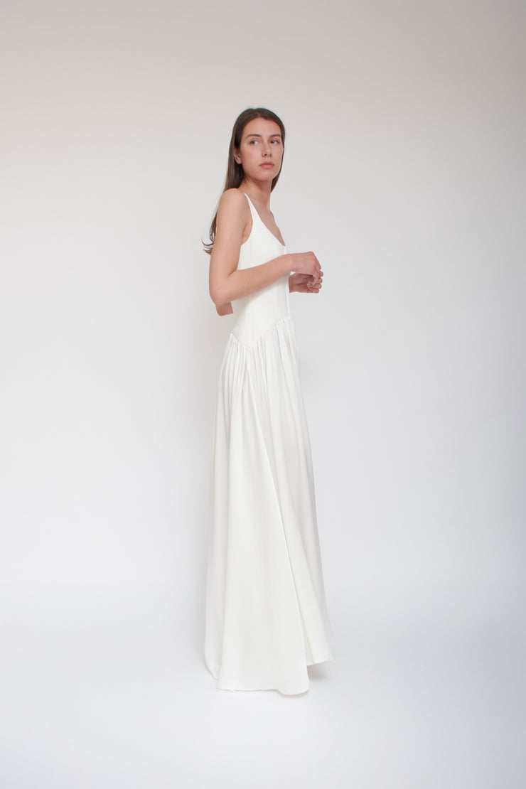 Vanessa Cocchiaro, robe blanche, teinture, crêpe, mariage, été, mariée, civile, fugue, fête, événement